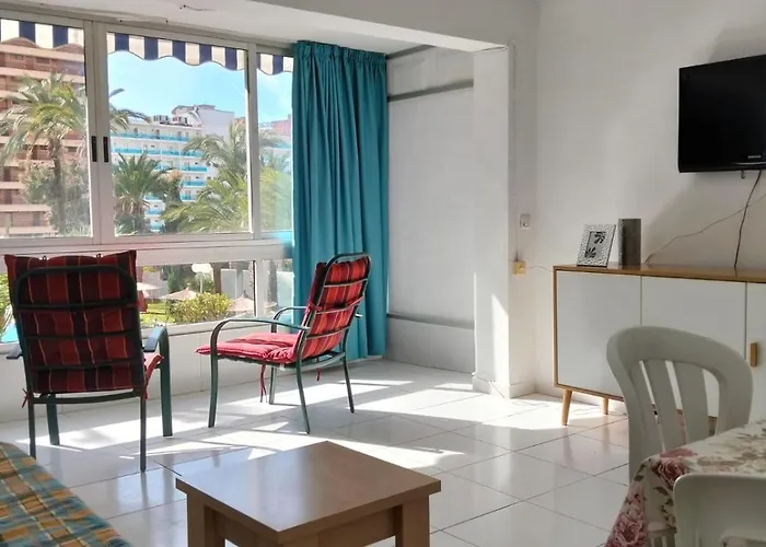Versalles - Zand Properties